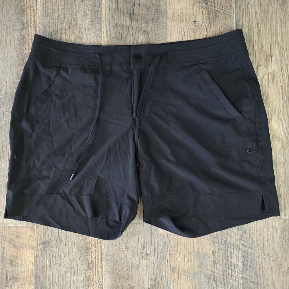 Athleta Rincon Bermuda Board Shorts Women's Size 16 Black Quick Dry Swim Hiking